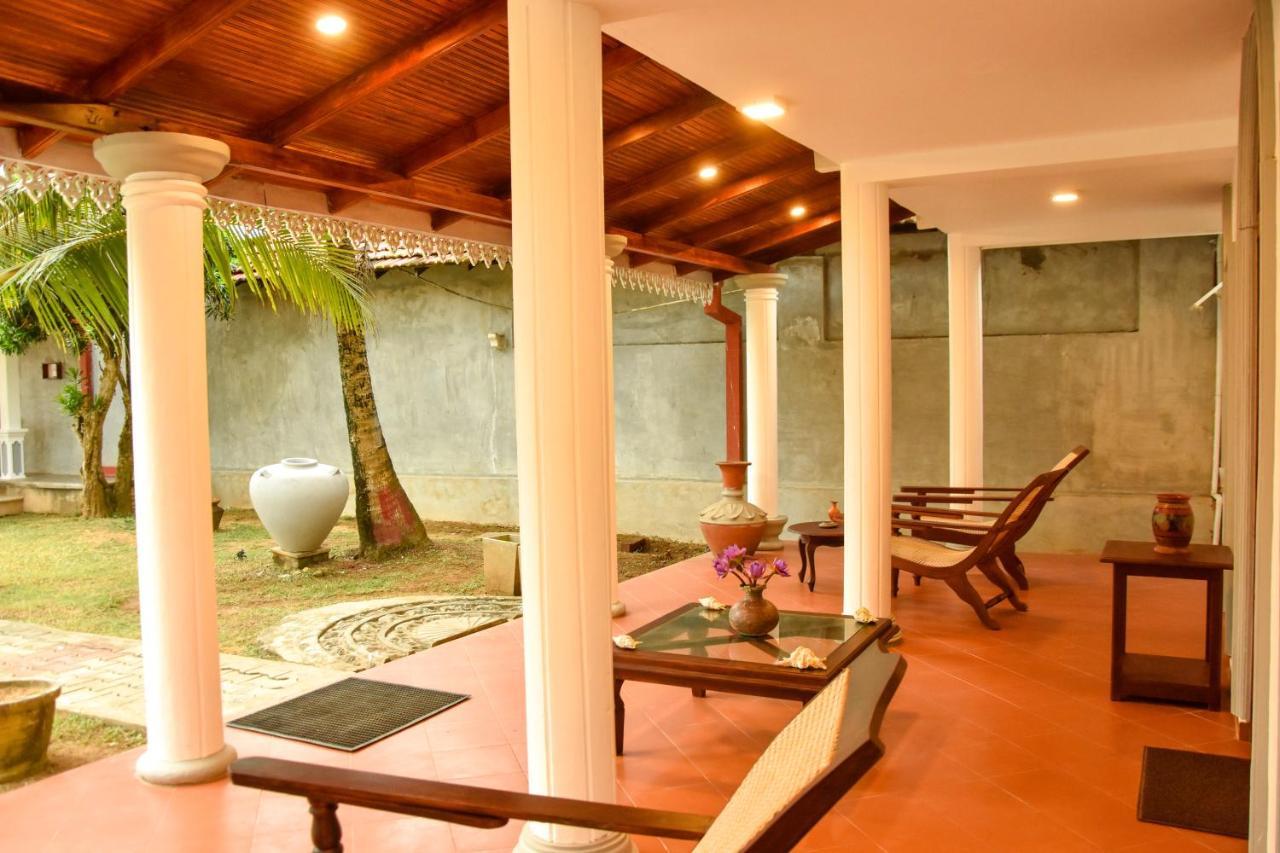 Oriental Rest Hotel Hikkaduwa Bagian luar foto